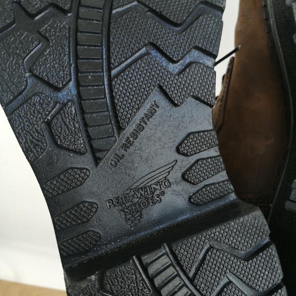 Red Wing boots - Picture 9 of 13